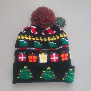 NWT Light Up Christmas Toque